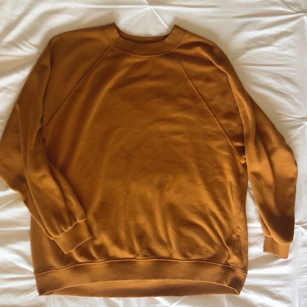 Rustic Yellow American Eagle Pullover Sweatshirt